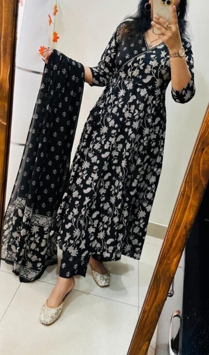 Jaipuri Floral Print Idaho Pattern Suit